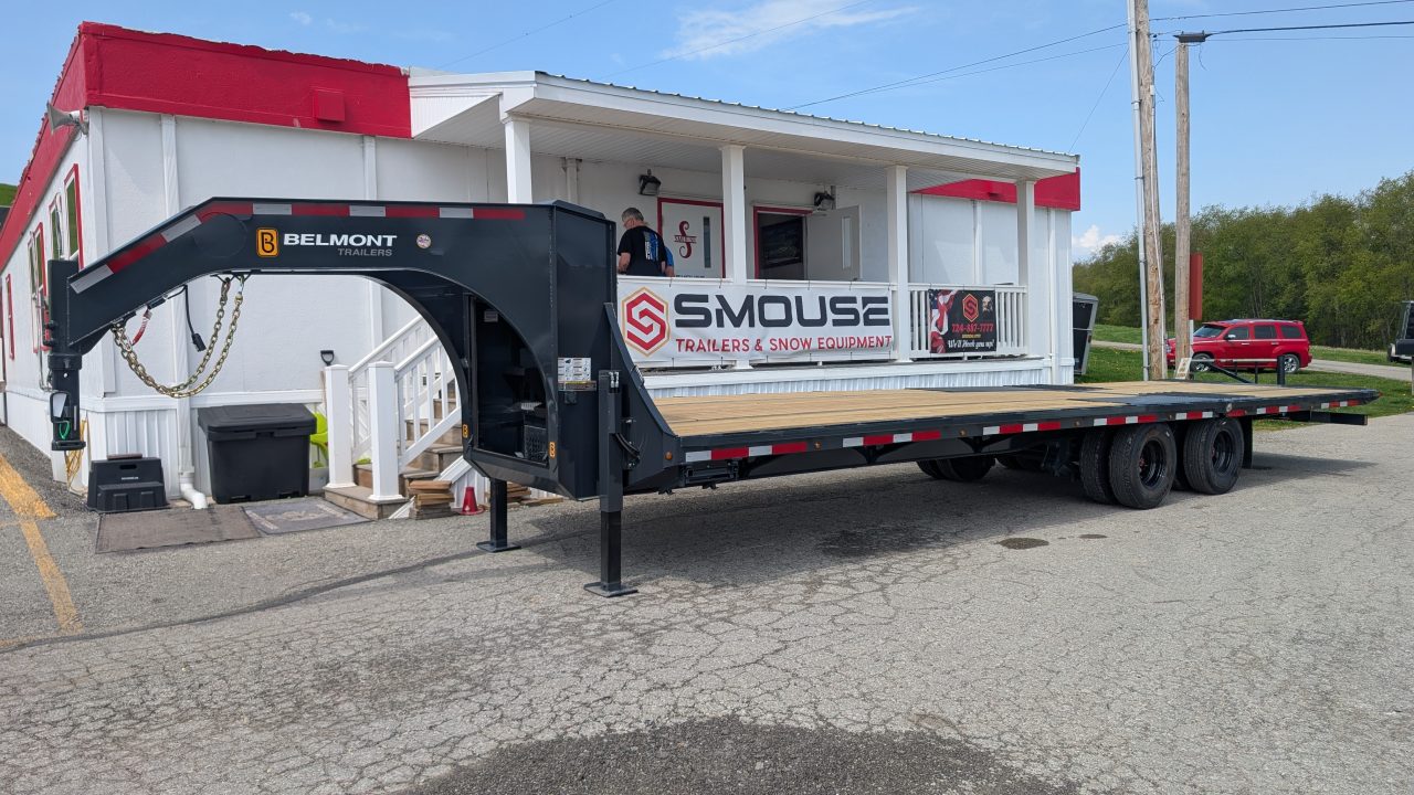 New 2025 Belmont 32' Gooseneck Deckover w/ 12' Hydraulic Dove Tail & WINCH (PRICE DROP!!)