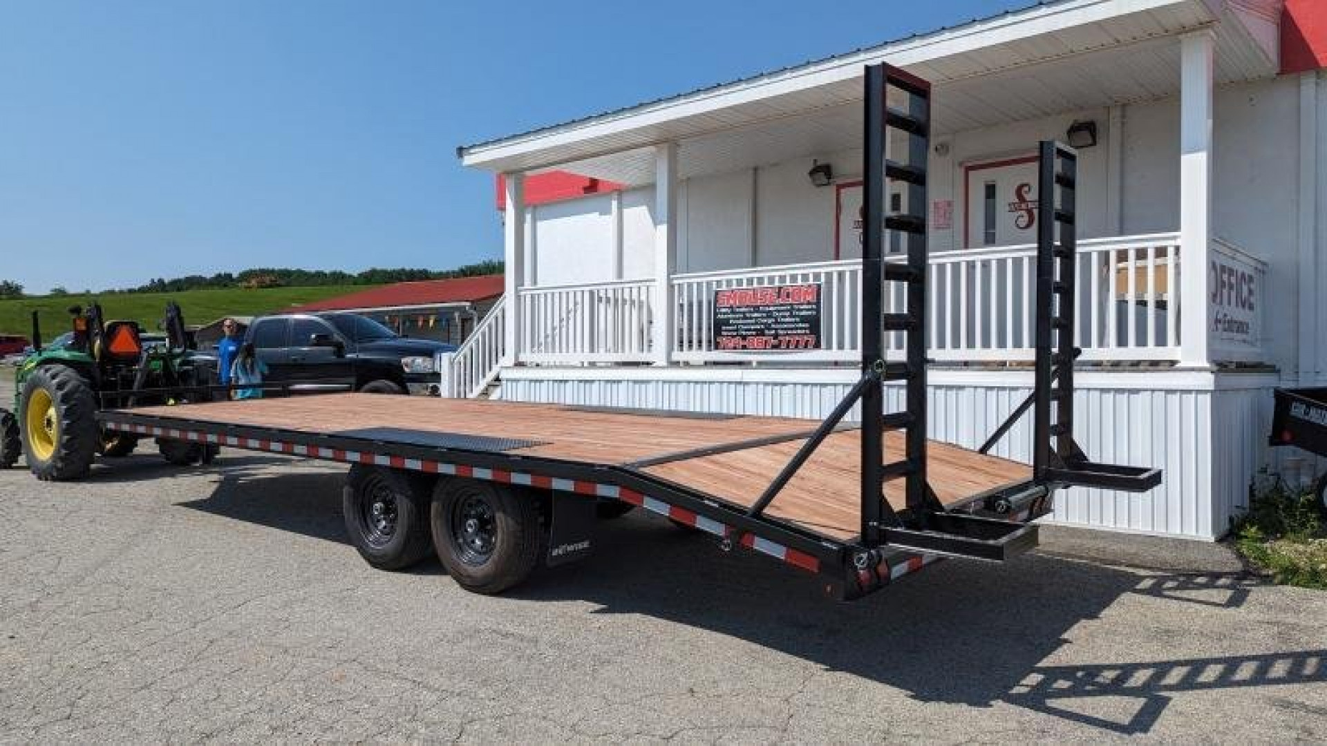 New 2025 BWise 20+4 HD Deckover Tagalong w/ Stand Up Ramps
