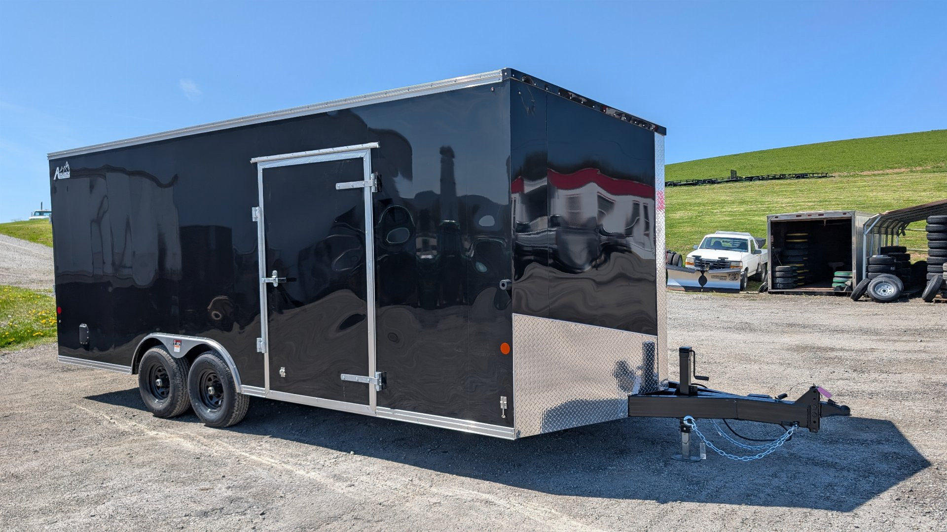 New 2025 Car Mate 8.5 x 20 HD Avalanche V-Nose Car Hauler w/ Ramp (9990# GVW - 84" INSIDE!!!)