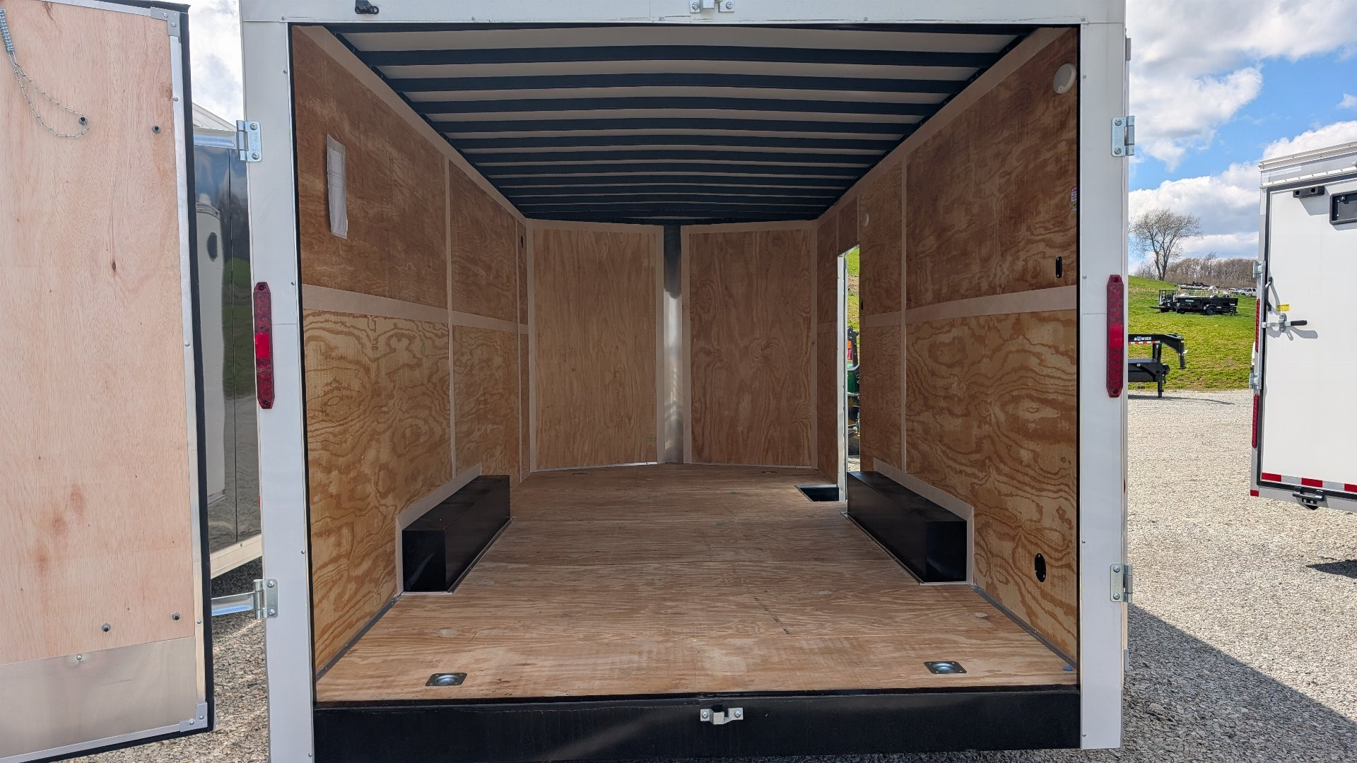 New 2025 Homesteader 8.5 x 18 HD SERIES Intrepid Cargo Trailer w/ Barn Doors (9950# GVW)