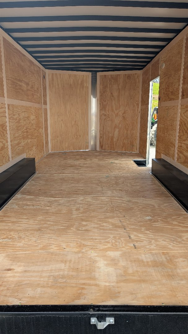 New 2025 Homesteader 8.5 x 18 HD SERIES Intrepid Cargo Trailer w/ Barn Doors (9950# GVW)