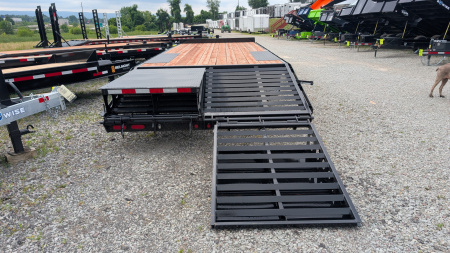 New 2025 BWise 19+5 HD Deckover Tagalong w/ Self Cleaning Dove & Full Width Wedge Ramps(PRICE DROP!!)