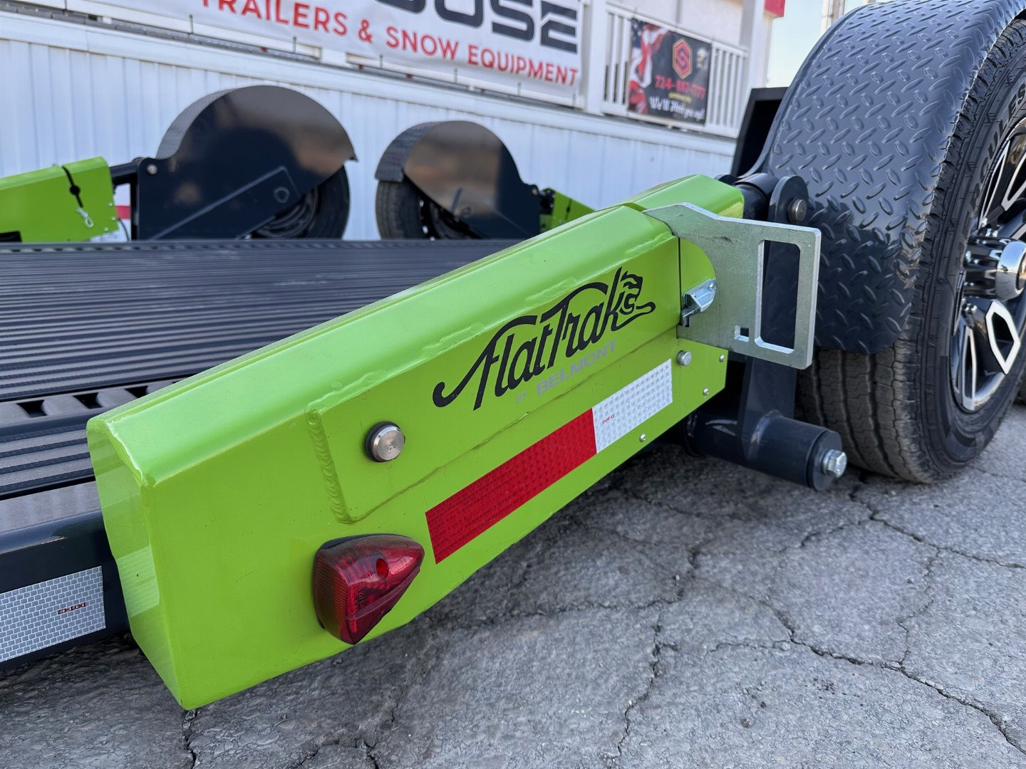 New 2025 "FlatTrak" by Belmont 7x18 Hydraulic Car Hauler w/ Hydraulic Jack