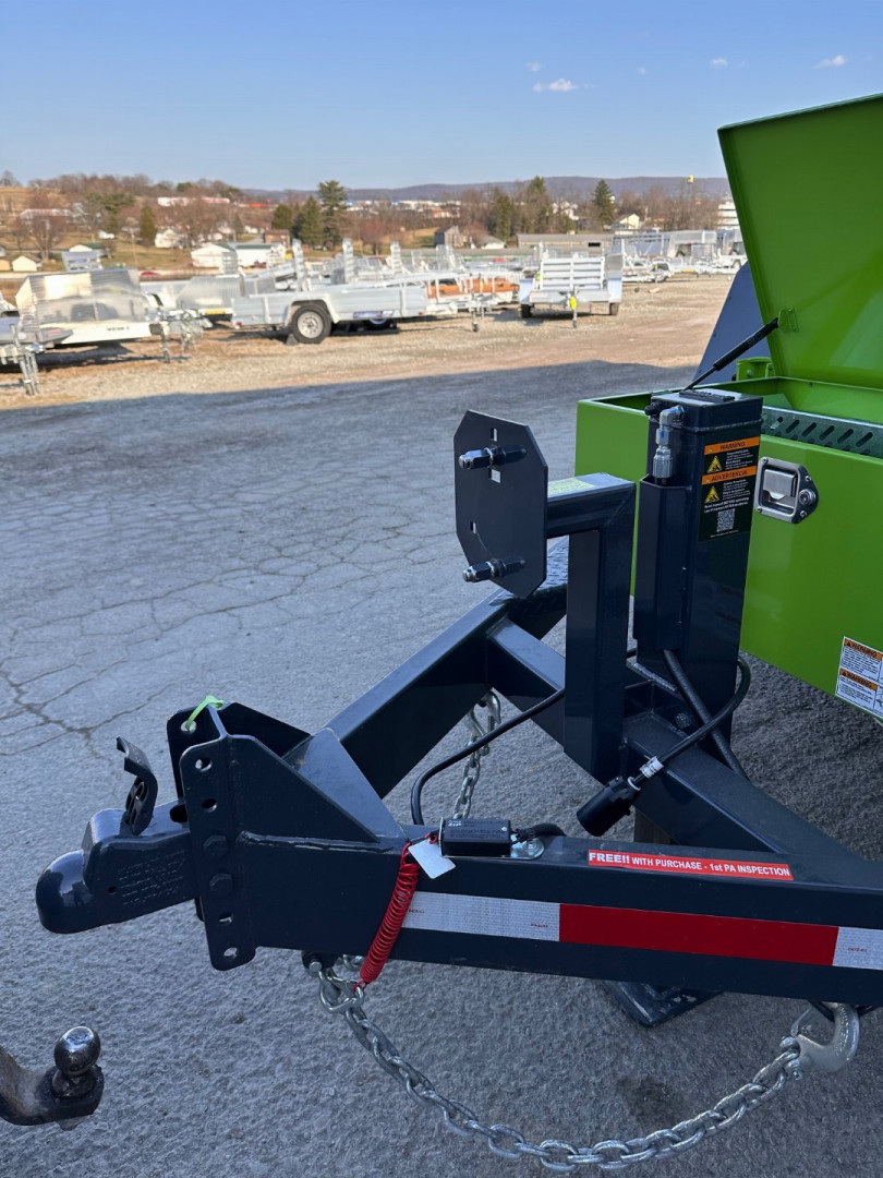 New 2025 "FlatTrak" by Belmont 7x18 Hydraulic Car Hauler w/ Hydraulic Jack