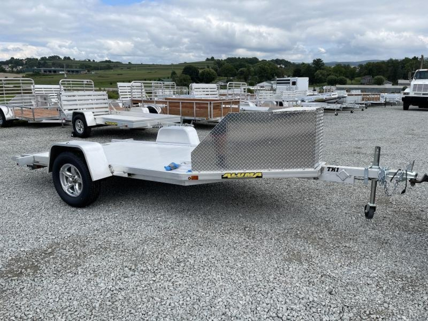 New 2025 Aluma 11' (1 Place) Trike Trailer w/ Pull Out Ramp