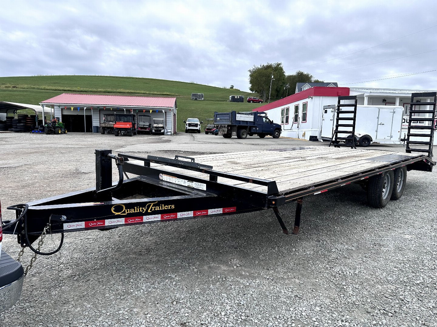 Used 2023 Quality 18+4 General Duty Deckover Tagalong w/ 5' Stand Up Ramps