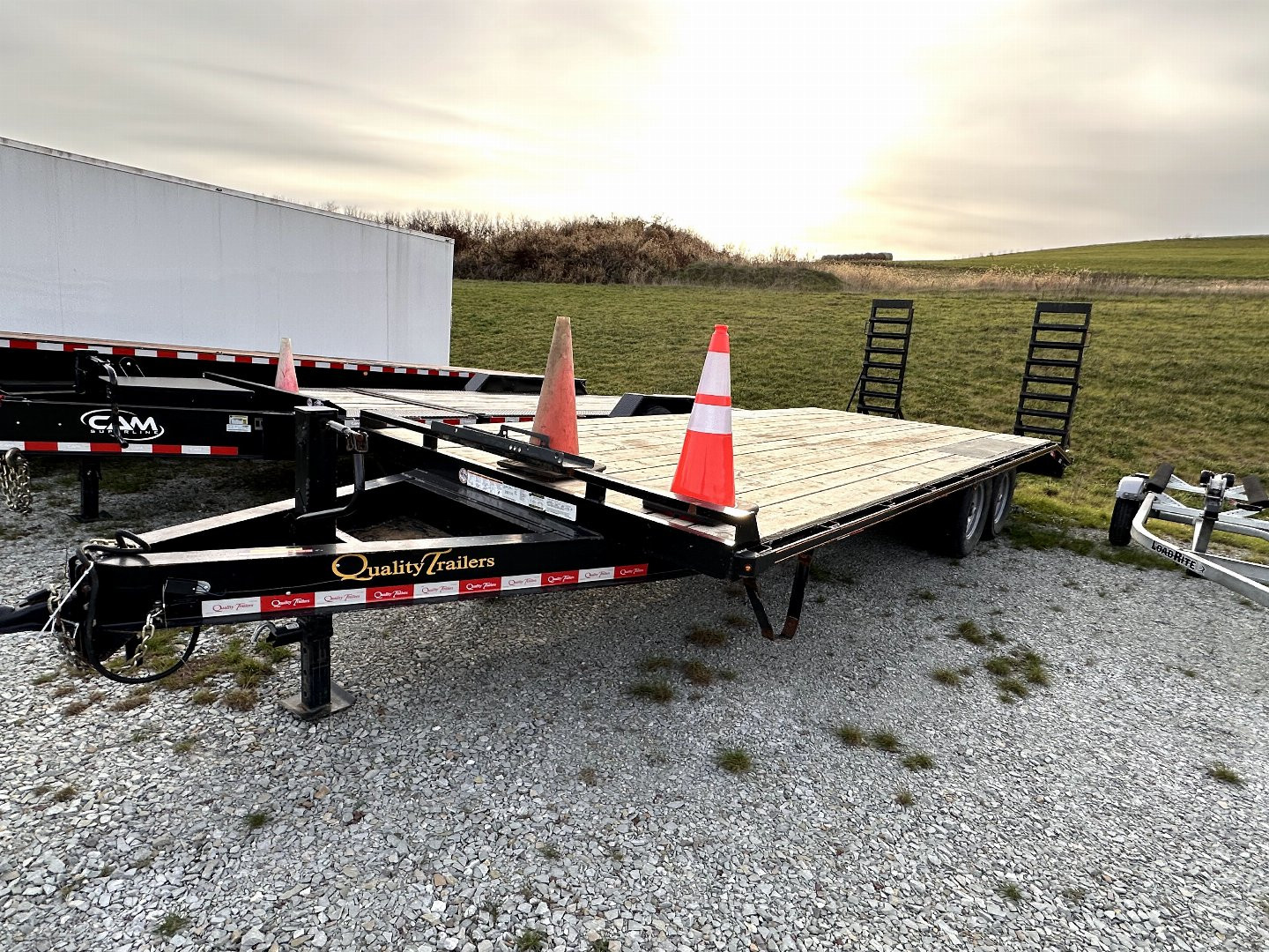 Used 2023 Quality 18+4 General Duty Deckover Tagalong w/ 5' Stand Up Ramps