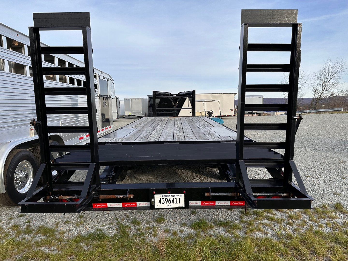 Used 2023 Quality 20+4 Pro Deckover Gooseneck w/ Pop Up Dove Tail