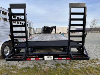 Used 2023 Quality 20+4 Pro Deckover Gooseneck w/ Pop Up Dove Tail