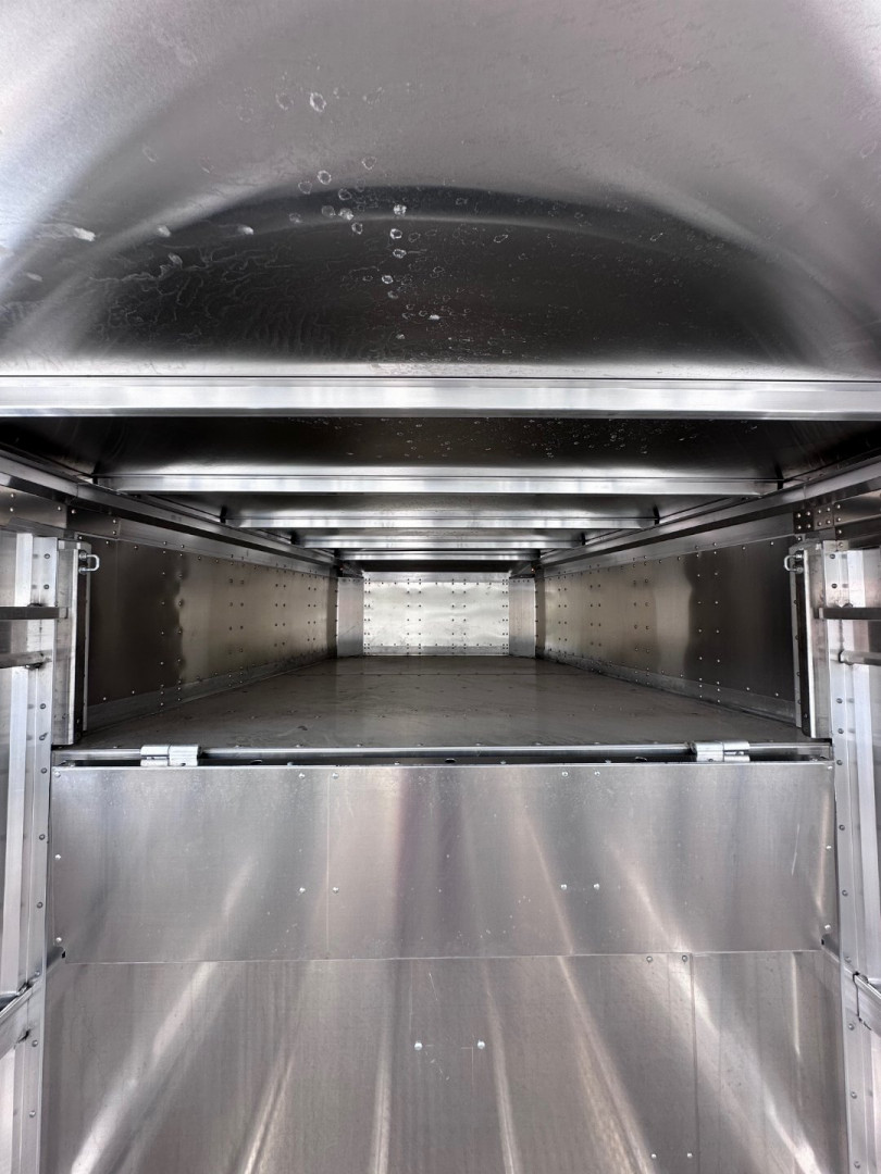 New NEW 2025 EBY MAVERICK 24' Gooseneck Aluminum Stock Trailer w/ Rolling Gate