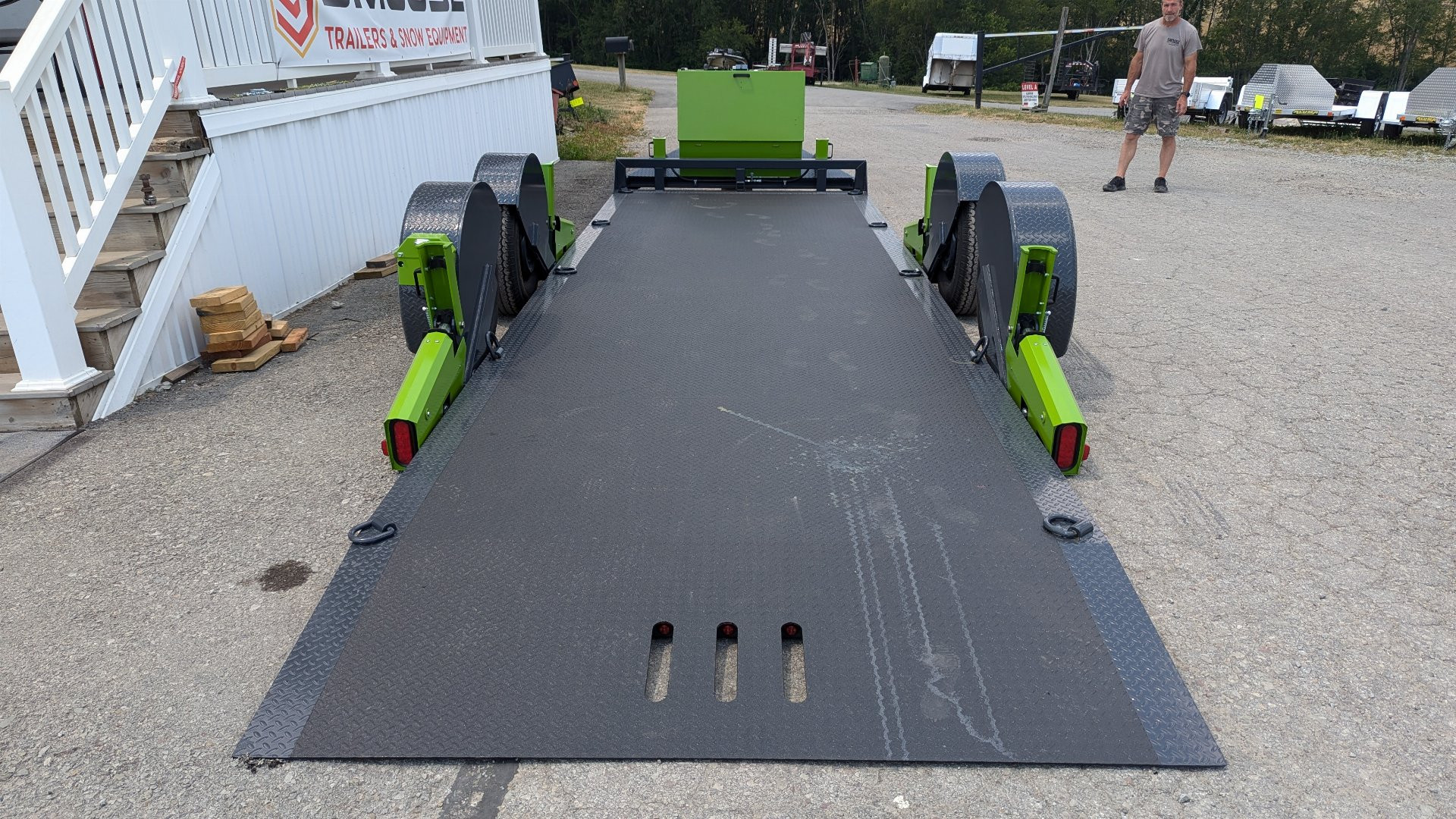 New 2025 FlatTrak by Belmont 7x22 HD Lay Flat Tilt Equipment Hauler w/ Hydraulic Jack