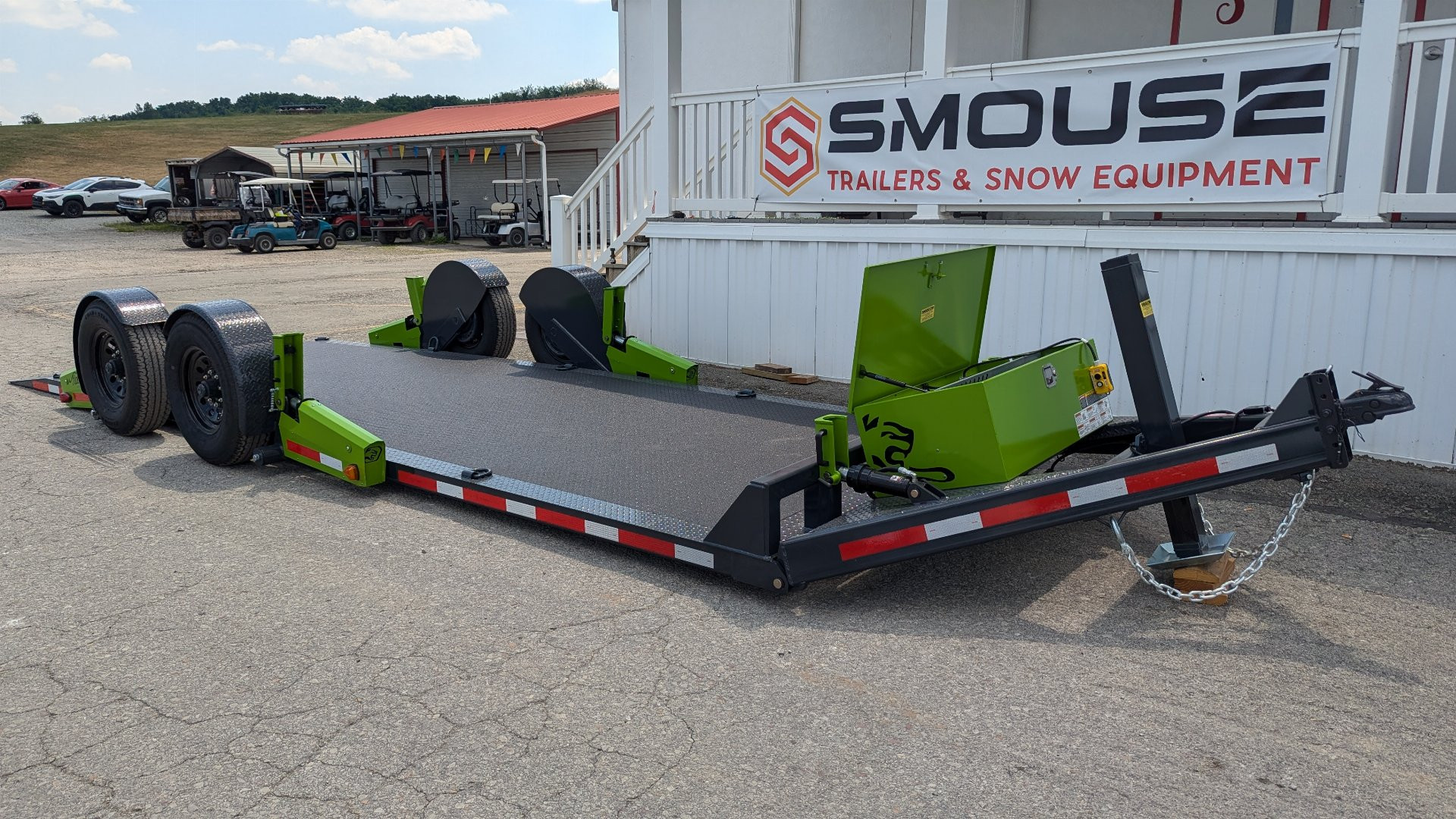 New 2025 FlatTrak by Belmont 7x22 HD Lay Flat Tilt Equipment Hauler w/ Hydraulic Jack