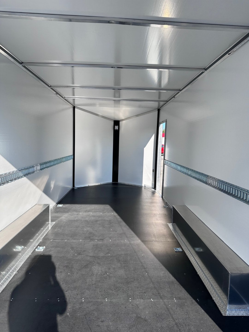New NEW 2025 Ideal Cargo 8.5 x 20 HD Evocore "Sport Zone" Car Hauler