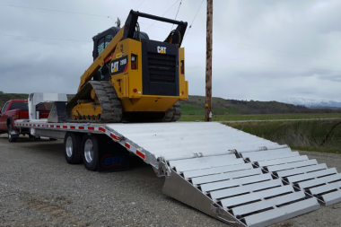 New 2025 EBY 20+5 HD GOOSENECK ALUMINUM DECKOVER Trailer w/ 50/50 Ramps