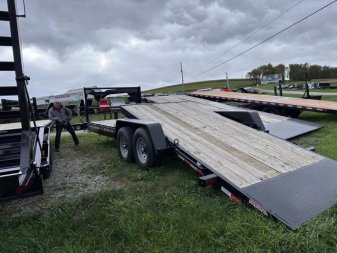 New 2024 Quality 24'6" (10' Stationary + 14' Tilt) PRO Lo Pro Gooseneck Split Tilt Trailer