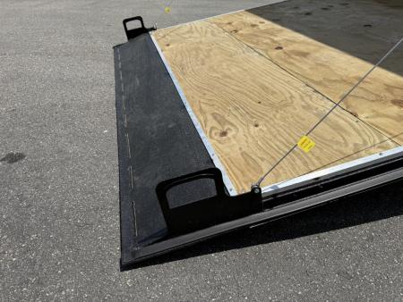 New TX7X16TA3 TEXAS TRAILERS 7' X 16' CARGO / ENCLOSED TRAILER W/REAR RAMP DOOR & SIDE DOOR, PRO LANDSCAPE PACKAGE
