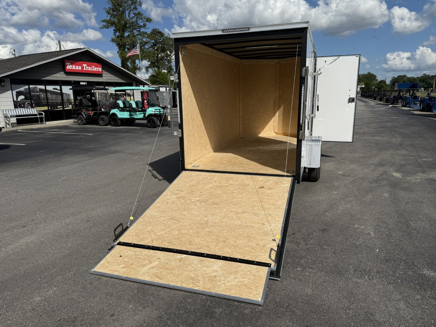 New TX6X12SA TEXAS TRAILERS 6' X 12' CARGO / ENCLOSED TRAILER W/REAR RAMP DOOR & SIDE DOOR