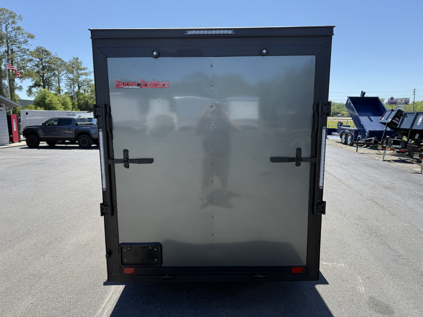 New TX6X10SA TEXAS TRAILERS 6' X 10' CARGO / ENCLOSED TRAILER W/REAR RAMP DOOR & SIDE DOOR