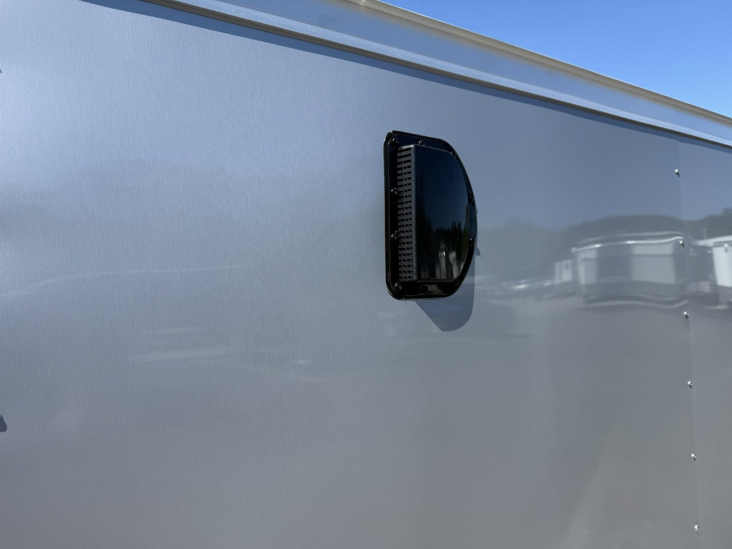 New TX5X8SA TEXAS TRAILERS 5' X 8' CARGO / ENCLOSED TRAILER W/REAR RAMP DOOR & SIDE DOOR