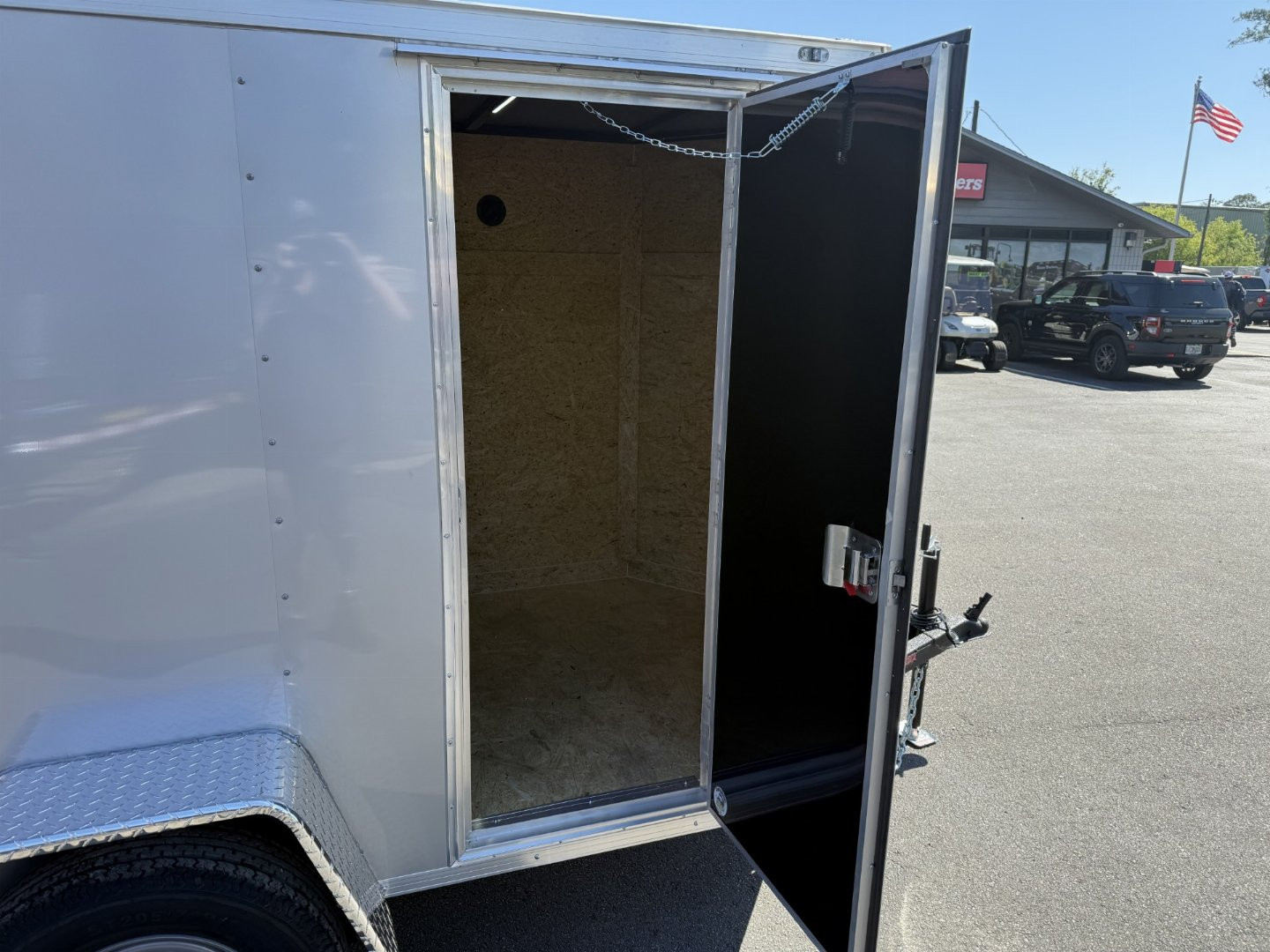 New TX5X8SA TEXAS TRAILERS 5' X 8' CARGO / ENCLOSED TRAILER W/REAR RAMP DOOR & SIDE DOOR