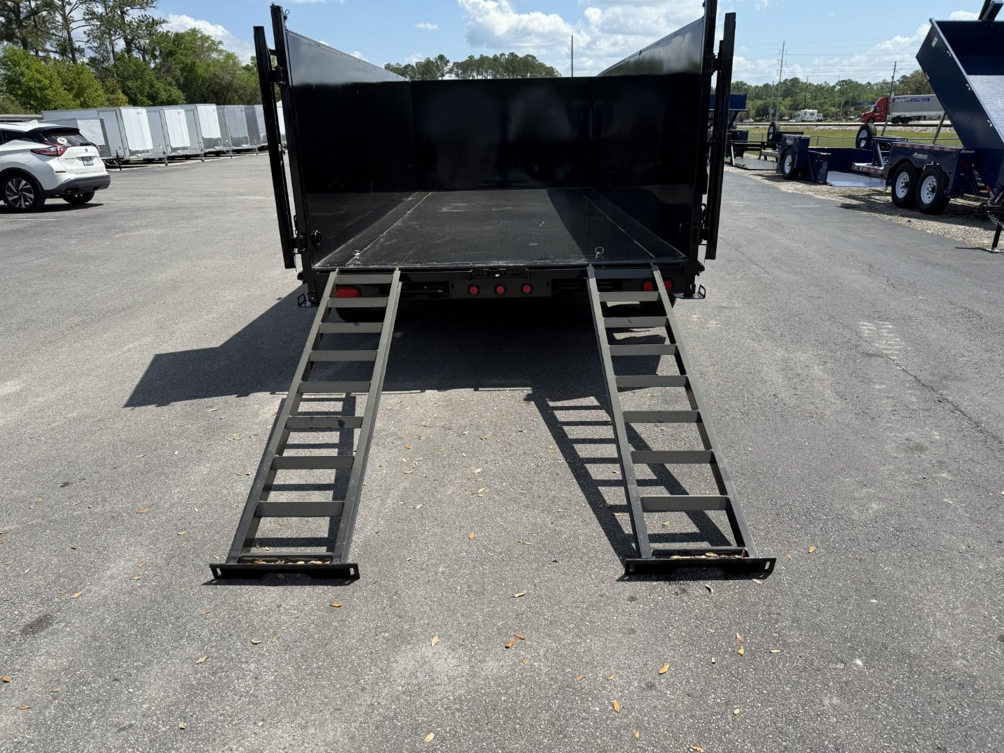 New 16LP-16BK6-P4 BIG TEX 7' X 16' DUMP TRAILER W/ 4' SIDES