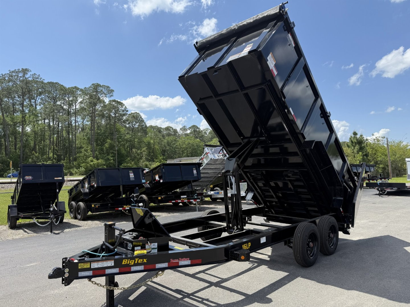 New 16LP-16BK6-P4 BIG TEX 7' X 16' DUMP TRAILER W/ 4' SIDES
