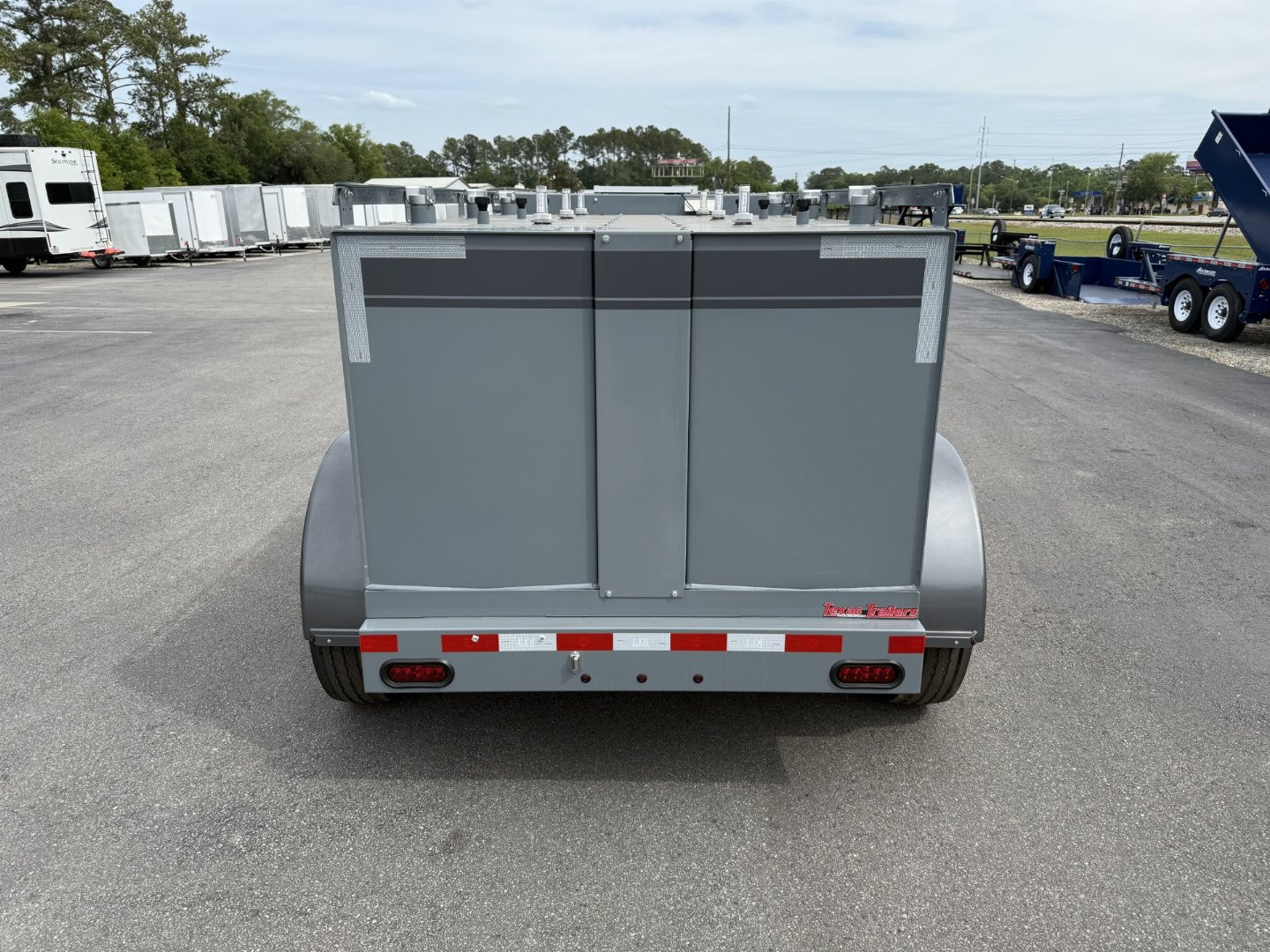 New MTT690 Thunder Creek Equipment 690 Gallon Fuel Trailer "No Hazmat Required"