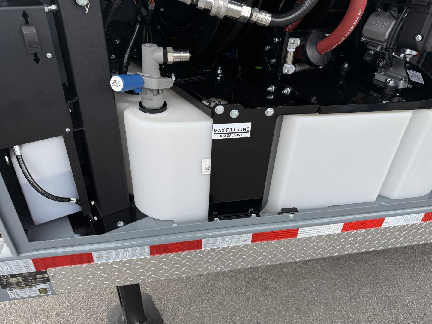 New MTT920 Thunder Creek Equipment Fuel Trailer