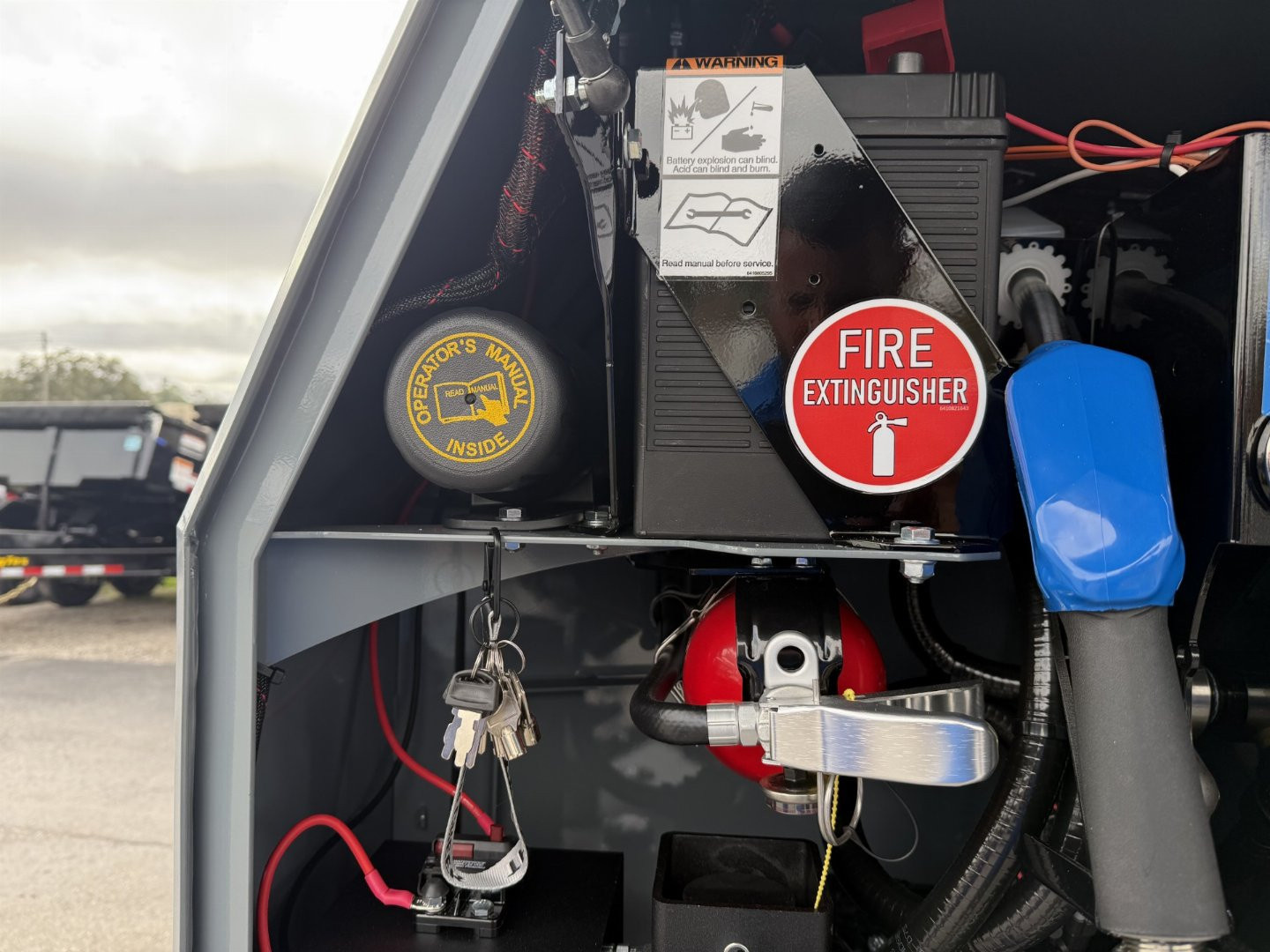 New MTT920 Thunder Creek Equipment Fuel Trailer