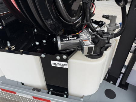 New MTT920 Thunder Creek Equipment Fuel Trailer