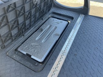 New Sirius Lifted 4+2-Li210 Golf Cart (LSV Street Legal)