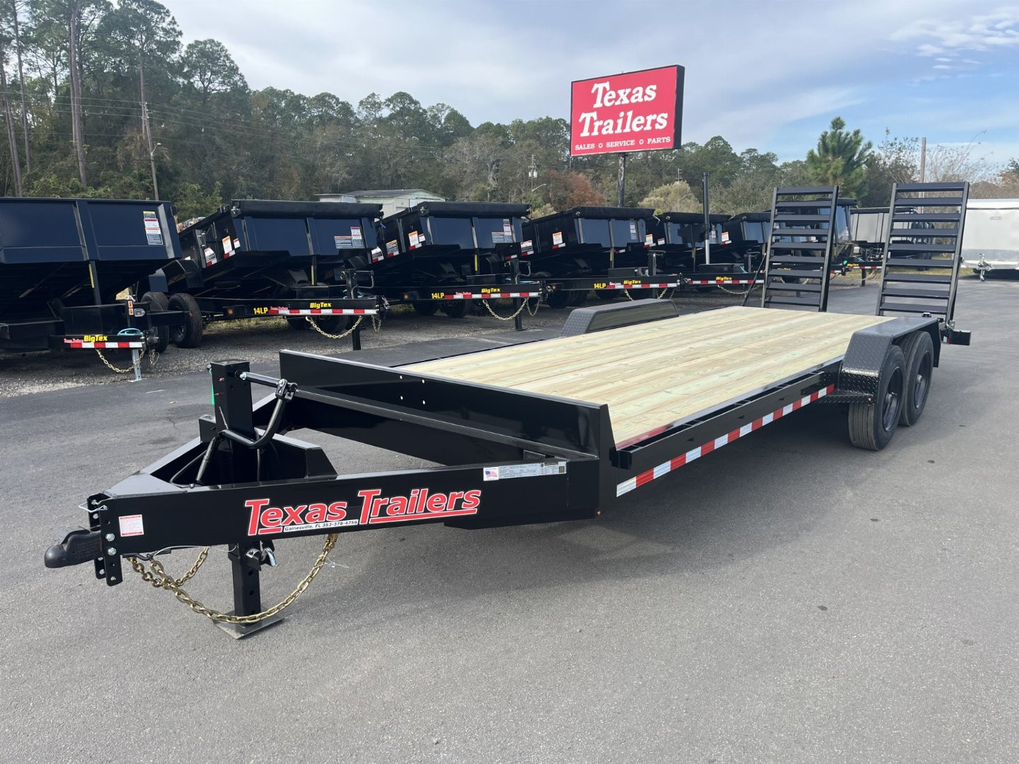 New EQ2216B TEXAS TRAILERS 6'11" X 22' EQUIPMENT TRAILER