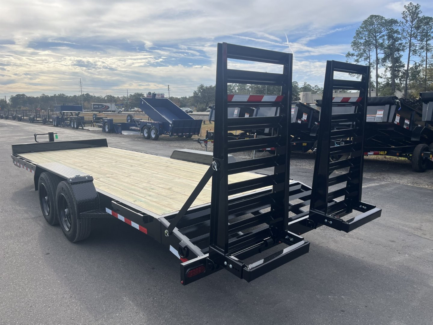 New EQ2216B TEXAS TRAILERS 6'11" X 22' EQUIPMENT TRAILER