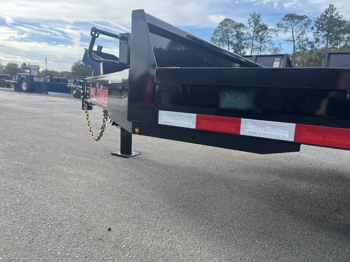 New EQ2216B TEXAS TRAILERS 6'11" X 22' EQUIPMENT TRAILER