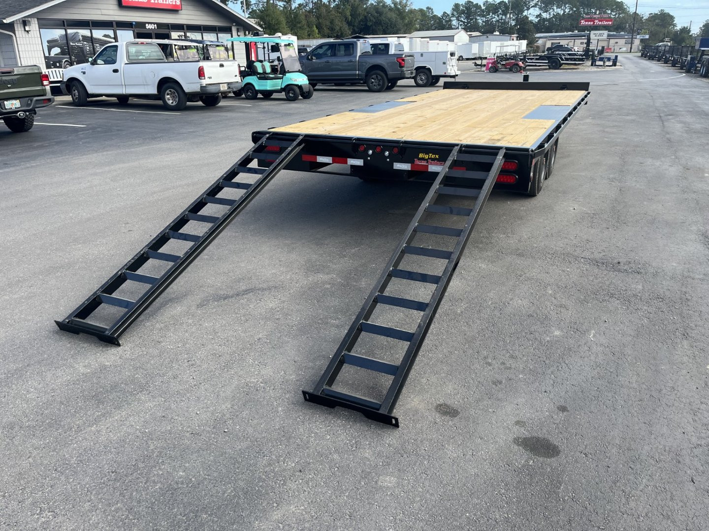 New 16OA-20STA-S8BK BIG TEX TRAILERS 8.5' X 20' DECKOVER TRAILER