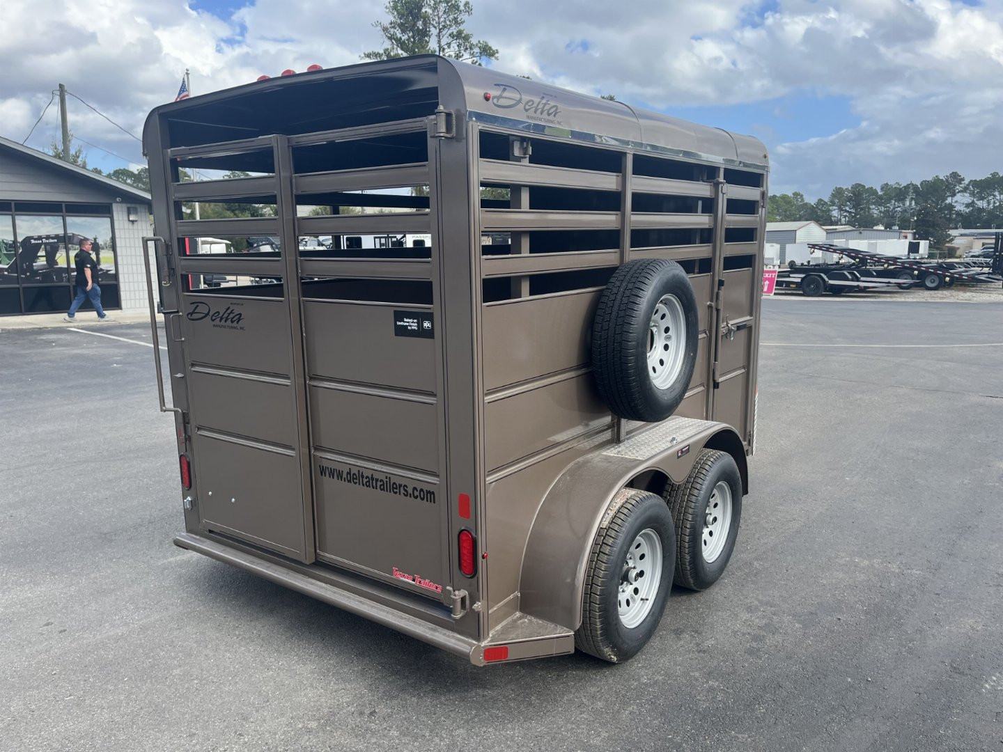 New 500ES-12 DELTA 6' X 12' X 6'6" TALL ECONOMY LIVESTOCK TRAILER