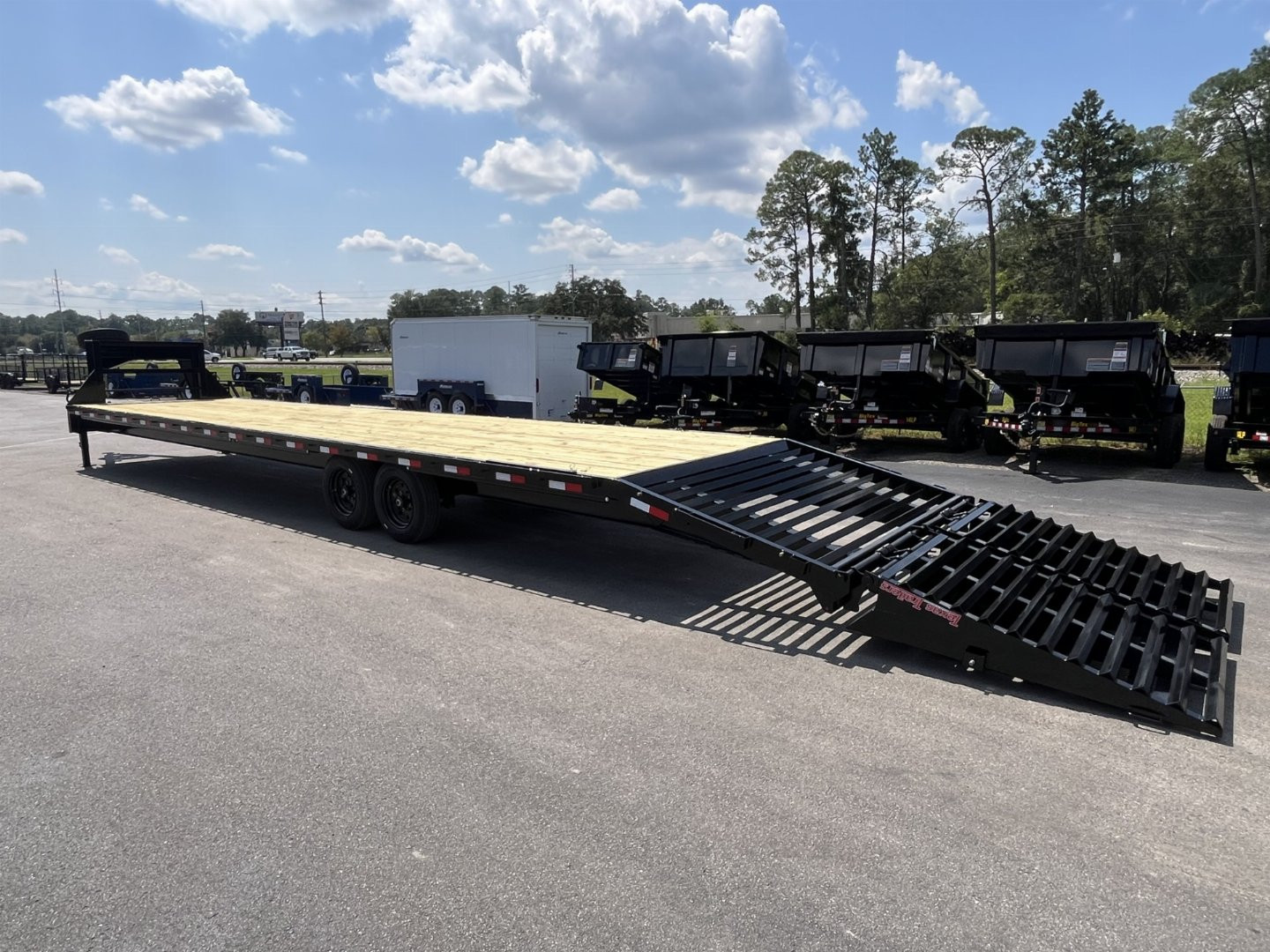 New FB4016G TEXAS TRAILERS 8.5' X 40' Gooseneck Flatbed Trailer
