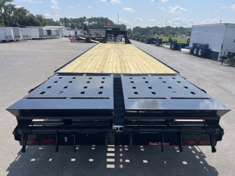 New FB4016G TEXAS TRAILERS 8.5' X 40' Gooseneck Flatbed Trailer