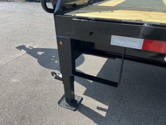 New FB4016G TEXAS TRAILERS 8.5' X 40' Gooseneck Flatbed Trailer