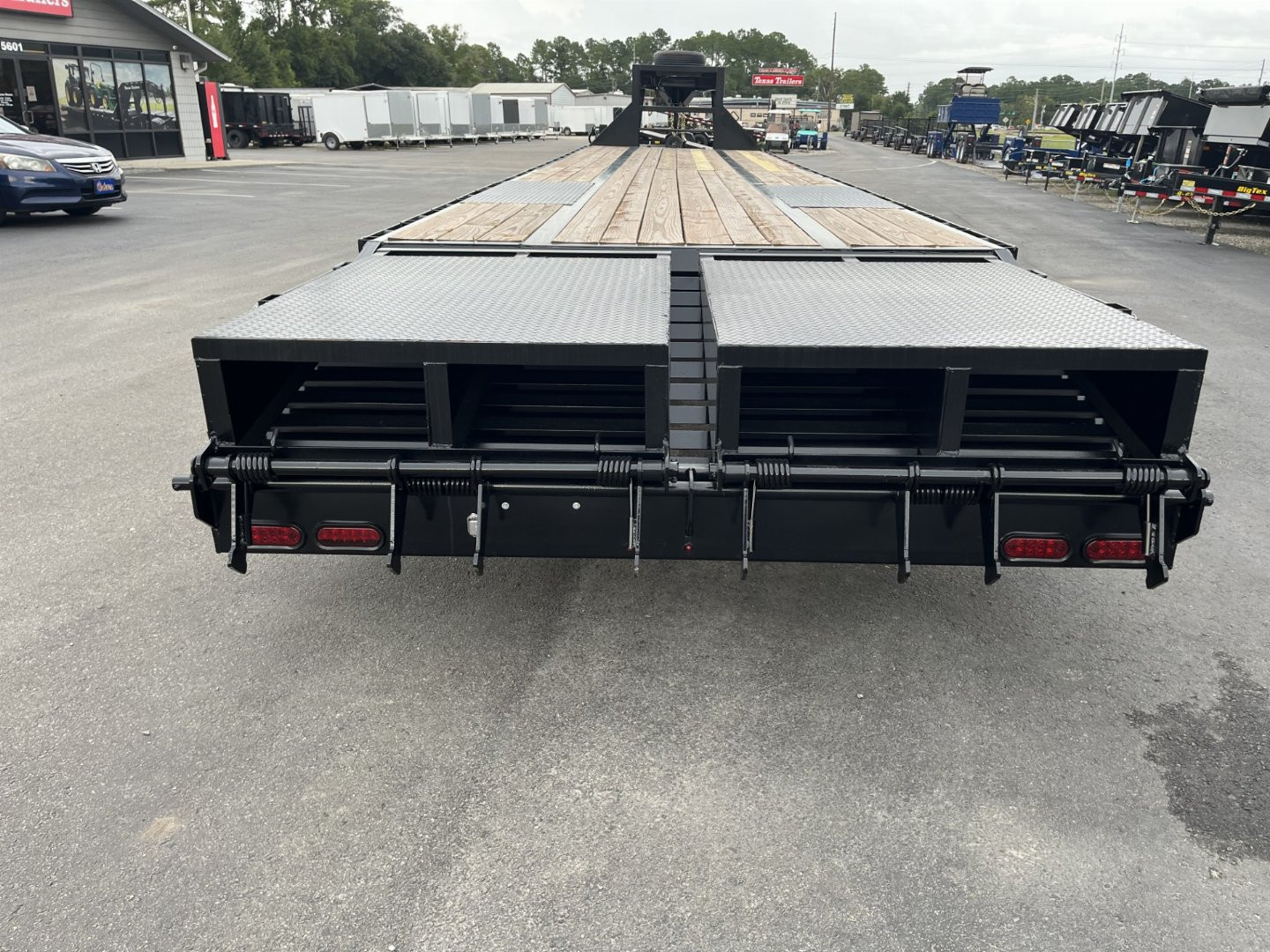 New FB4020G Texas Trailers 8'6" x 40' Gooseneck Flatbed Trailer