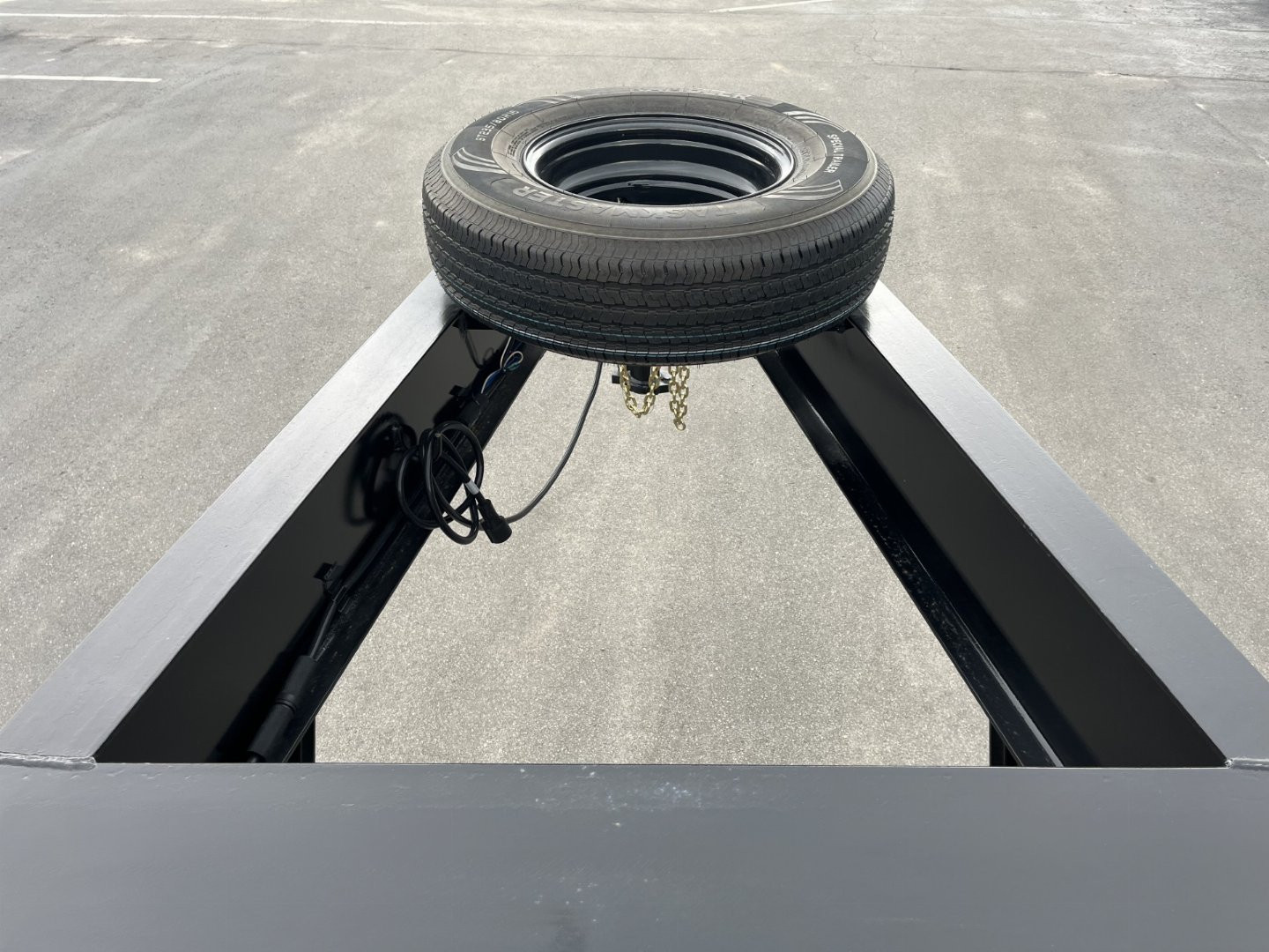 New FB4020G Texas Trailers 8'6" x 40' Gooseneck Flatbed Trailer