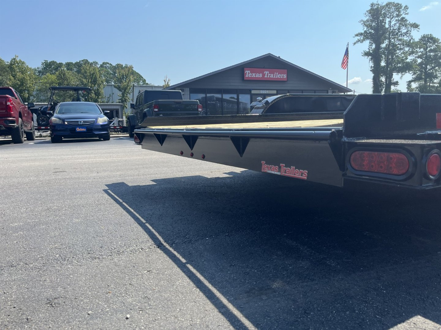 New CHE1660 TEXAS TRAILER 6'10" X 16' CAR HAULER W/ SLIDE UNDER RAMPS