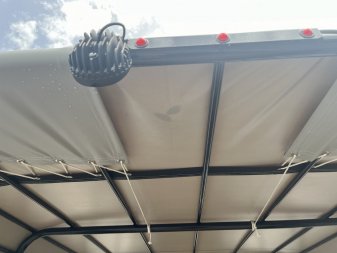 New ST3221G TEXAS TRAILERS 32' GOOSENECK STOCK TRAILER W/ TRIPLE AXLES