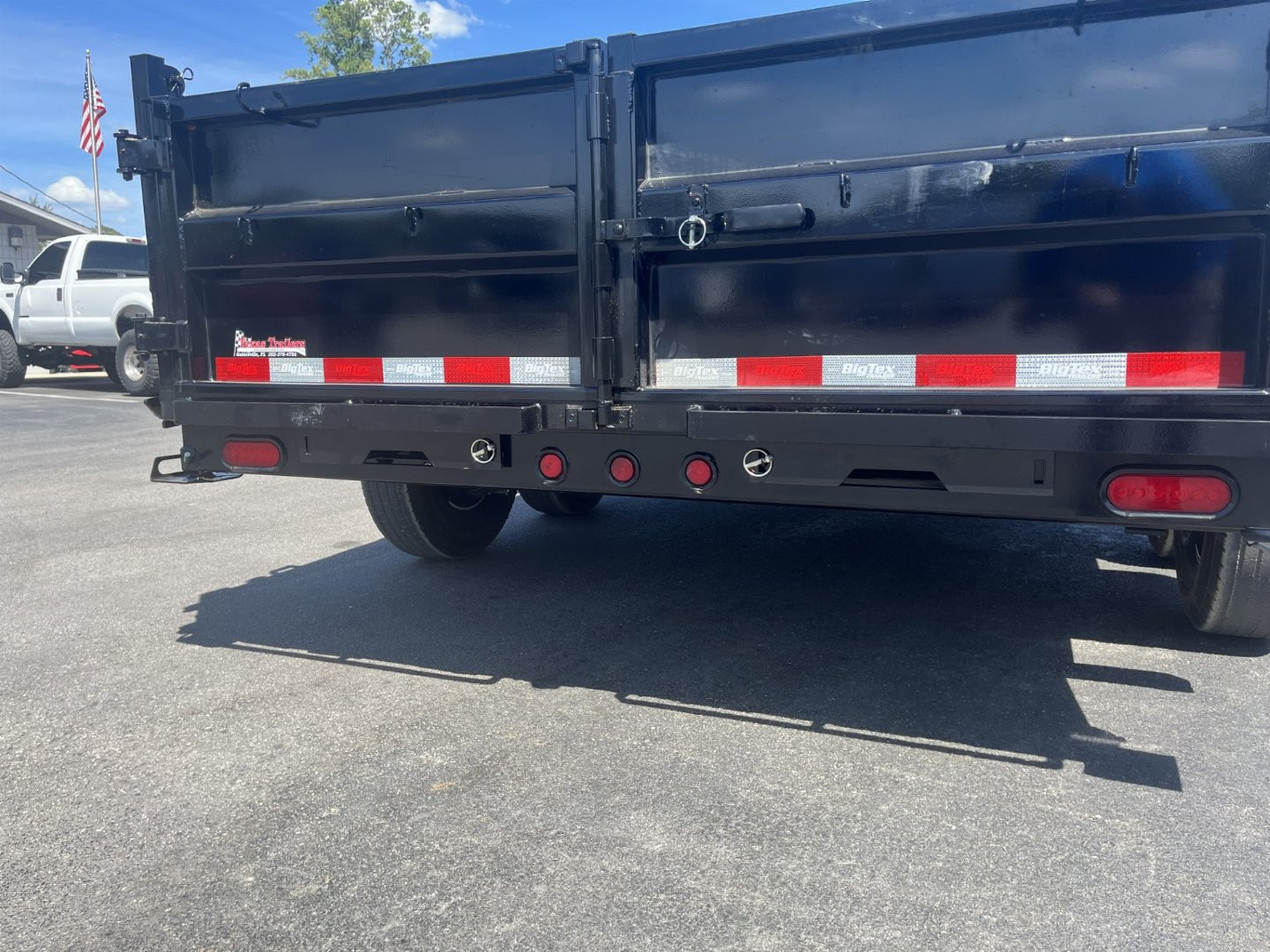 New 14XD-14C2A-BK BIG TEX 7' X 14' HEAVY DUTY DUMP TRAILER W/ 2' SIDES