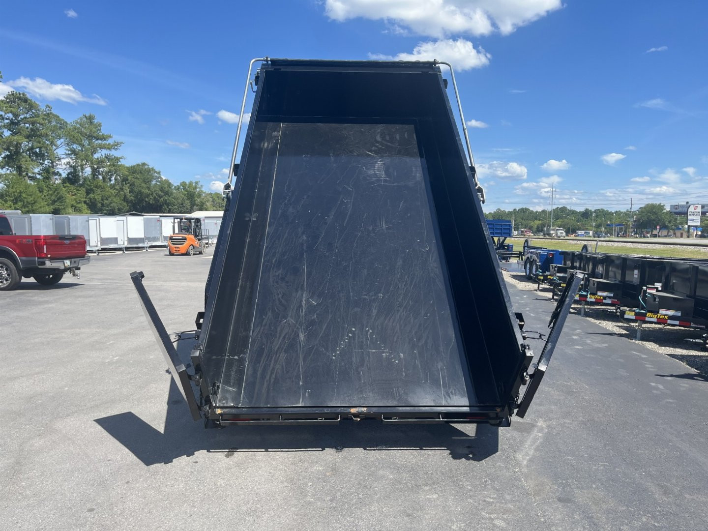 New 14XD-14C2A-BK BIG TEX 7' X 14' HEAVY DUTY DUMP TRAILER W/ 2' SIDES