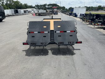 New 14EH-22D3A-MRBK BIG TEX 7' X 22' EQUIPMENT TRAILER
