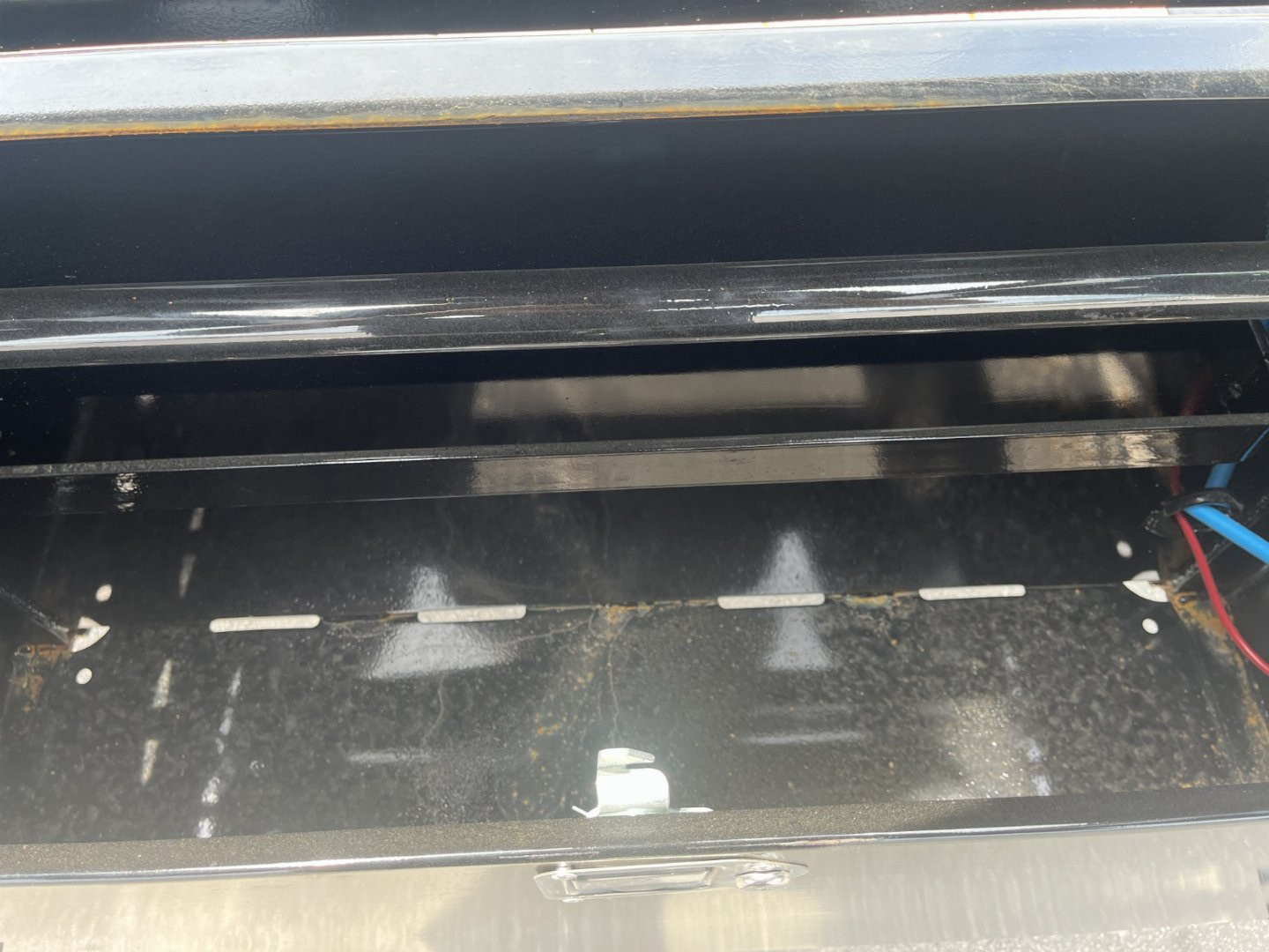 New 25GN-25D5A-MRBK BIG TEX 8.5' X 25' FLATBED TRAILER W/ UPGRADED TIRES