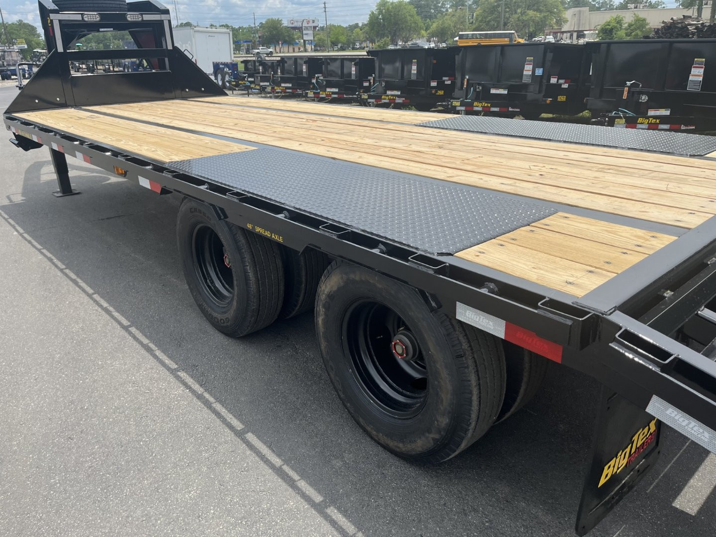 New 25GN-25D5A-MRBK BIG TEX 8.5' X 25' FLATBED TRAILER W/ UPGRADED TIRES