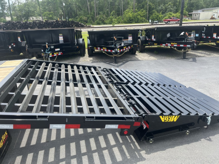 New 25GN-25D5A-MRBK BIG TEX 8.5' X 25' FLATBED TRAILER W/ UPGRADED TIRES