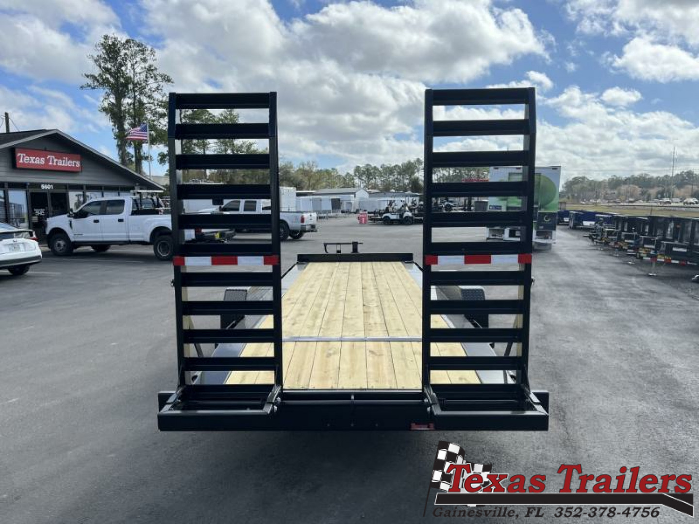 New EQ2120B TEXAS TRAILERS 6'10" X 21' 22,500# GVWR EQUIPMENT TRAILER